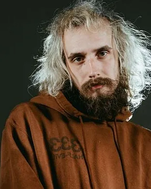 Pouya Orlando